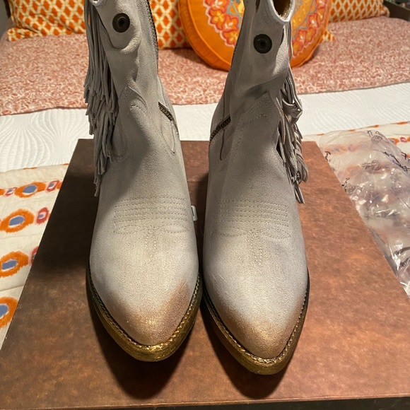 Circle G by Cavender boots Size 9 - Picture 3 of 8